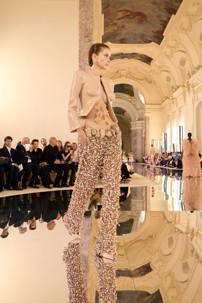 Look 21